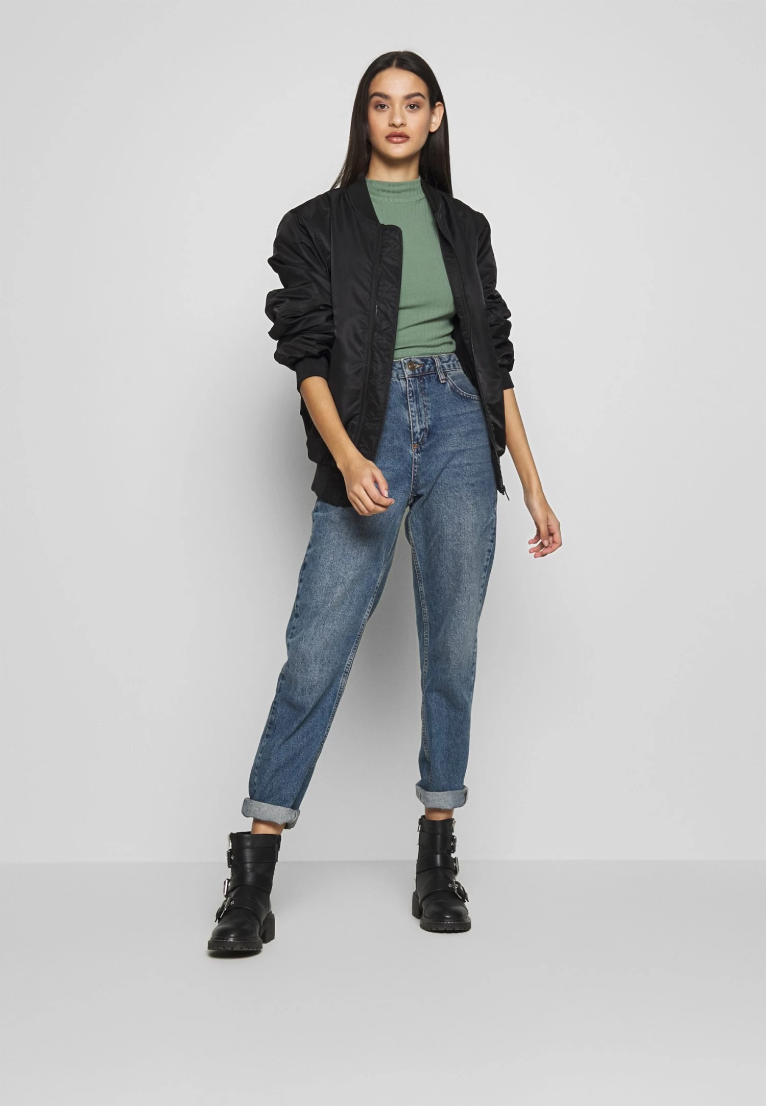 Even&Odd TopLaurel Wreath Donna T-shirt E Top EV421D1BC-M11 - immagine 2