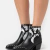 Even&Odd Stivaletti Texani / BikerBlack Donna Stivaletti EV411N0J2-Q11
