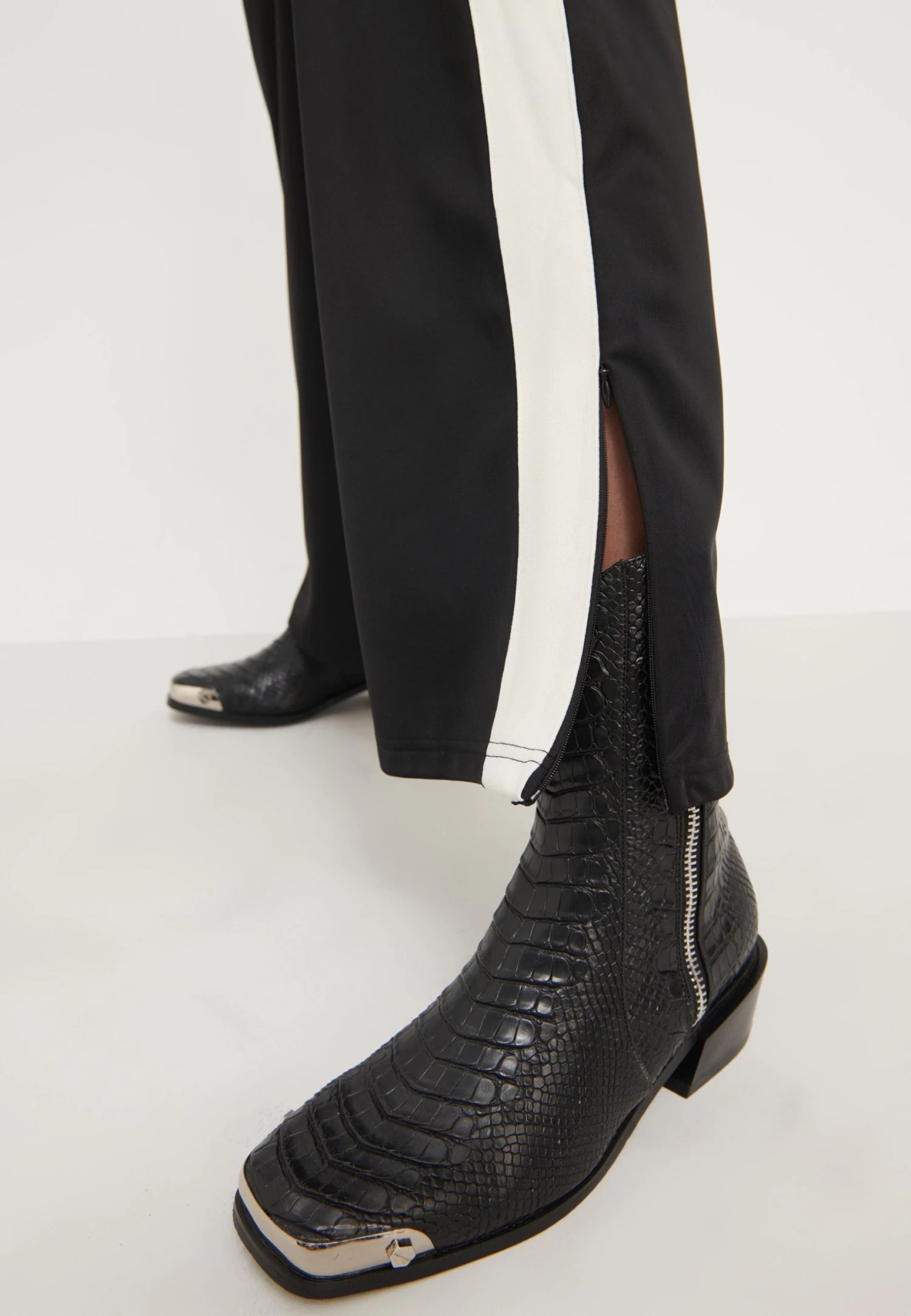 Even&Odd Pantaloni SportiviBlack Donna Pantaloni EV421A0DM-Q11 - immagine 5