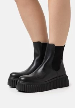 Even&Odd Stivaletti Con PlateauBlack Donna Stivaletti EV411N0IS-Q11