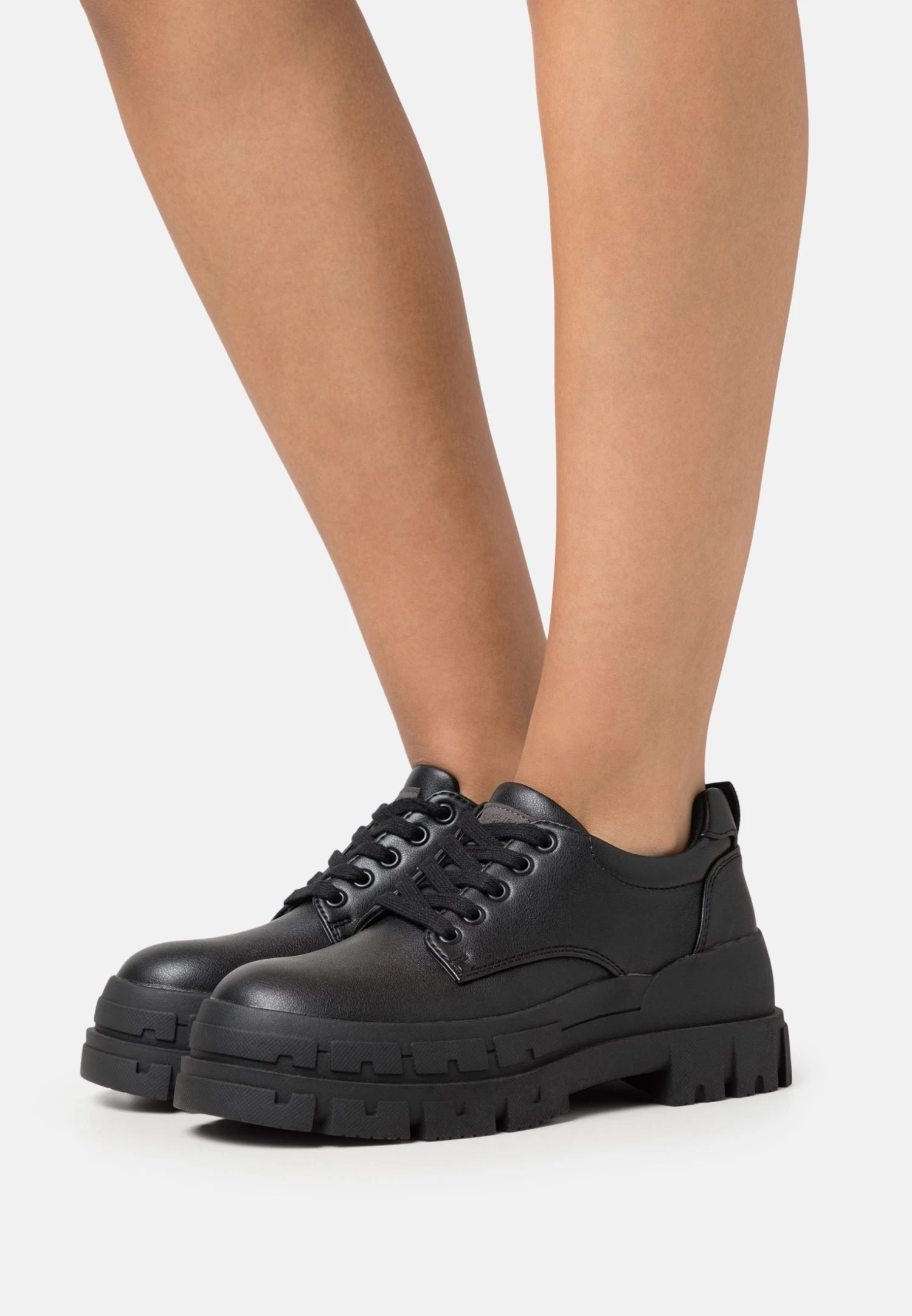 Even&Odd StringateBlack Donna Scarpe Piatte EV411E04M-Q11